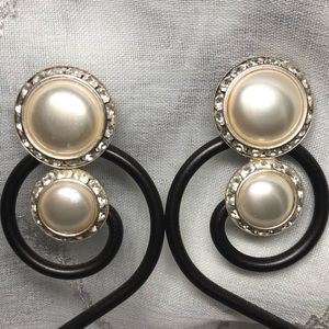 Vintage Clip On Earrings Faux Pearl Rhinestones Gold Tone